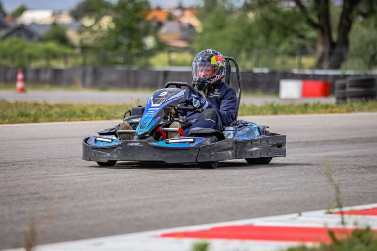 Endurance — zdjęcie 201