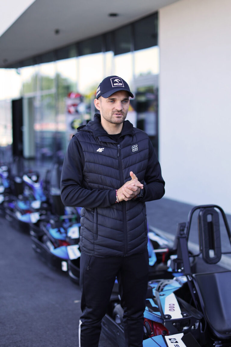 Bartosz Zmarzlik na gokartach — zdjęcie 20